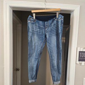 Maternity jeans